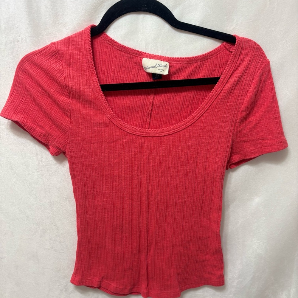 Universal Thread Coral Ribbed Short Sleeve Tee
